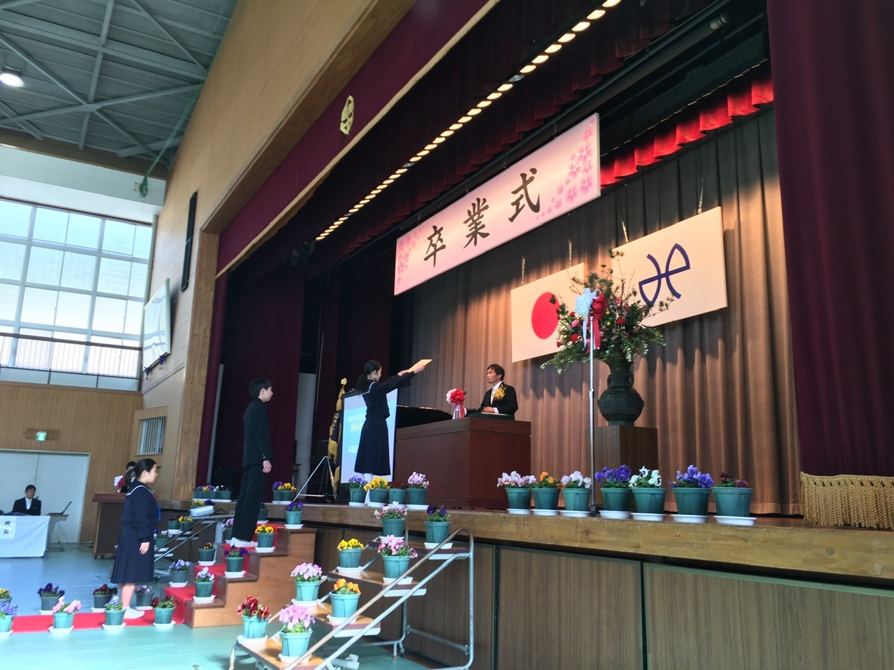 新型コロナウィルス